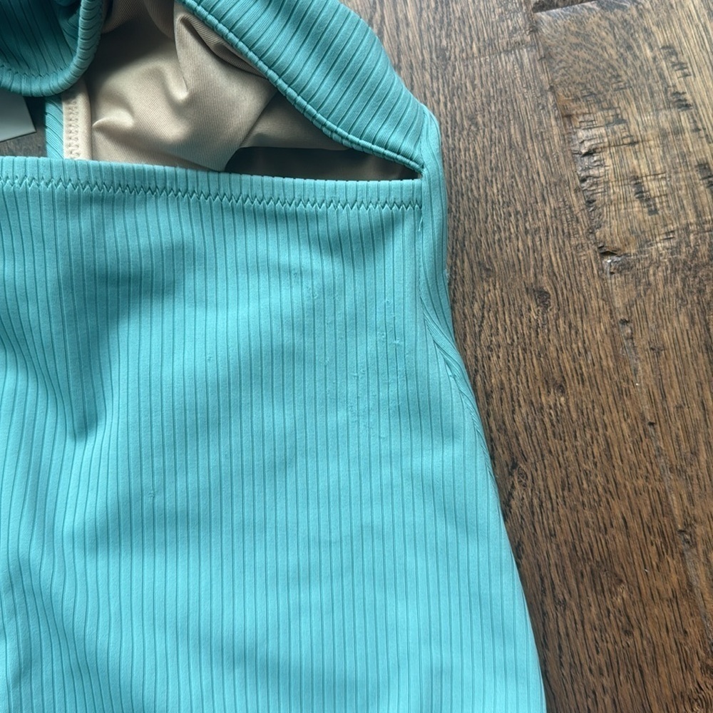 Ribbed Cut-Out Green Plunge Neckline Sash Tie Swimsuit Shade And Shore Sz Medium - Picture 9 of 10